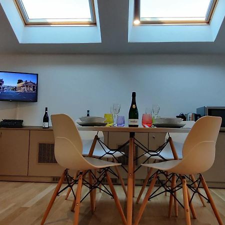 Nxt Station Deluxe Apartment Бергамо Екстериор снимка