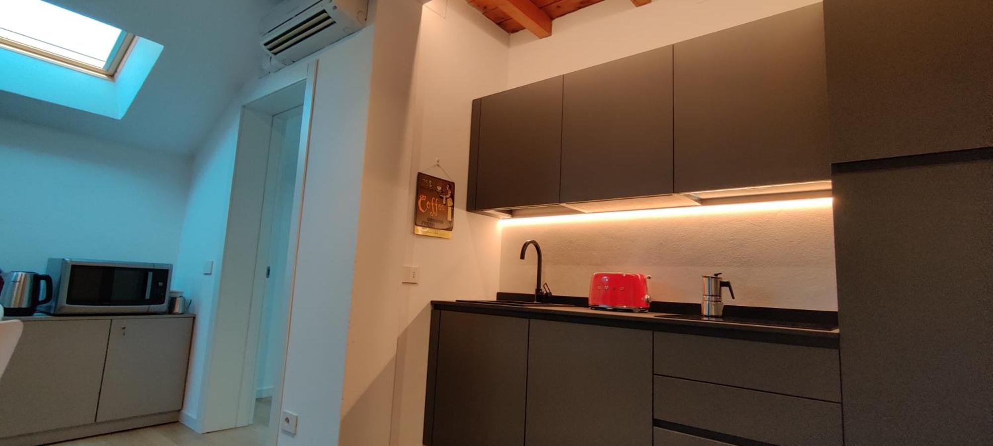 Nxt Station Deluxe Apartment Бергамо Екстериор снимка